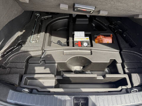 2020 Toyota Prius XLE AWD-e