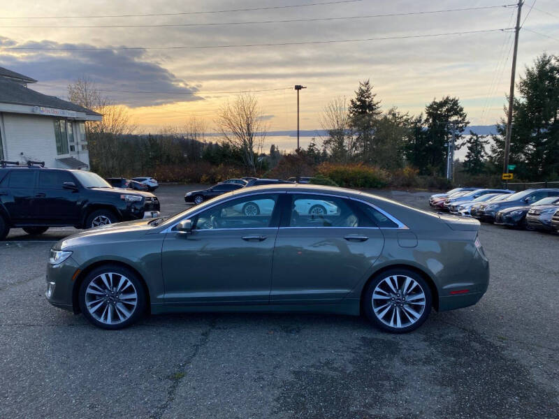 2017 Lincoln MKZ Reserve