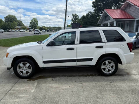 2006 Jeep Grand Cherokee Laredo