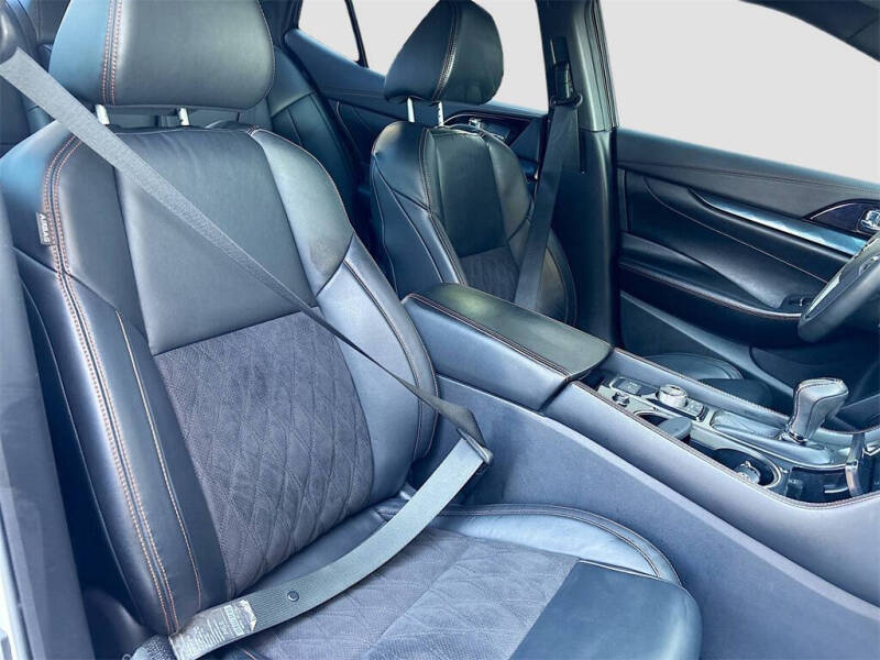 2021 Nissan Maxima 3.5 SR