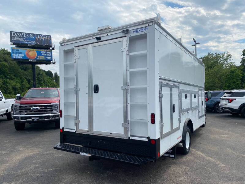 2027 Ford E-Series