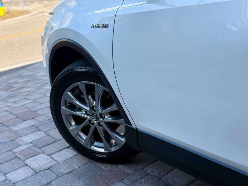 2016 Toyota RAV4 Hybrid Limited