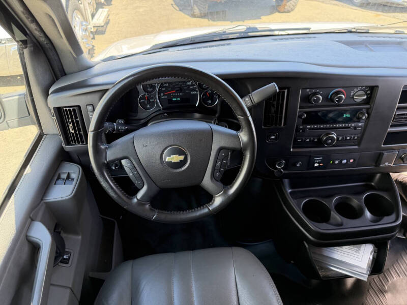 2020 Chevrolet Express 2500