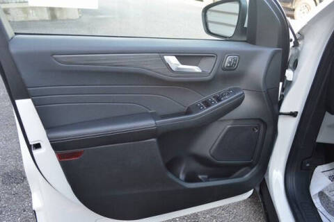 2026 Ford Escape Platinum