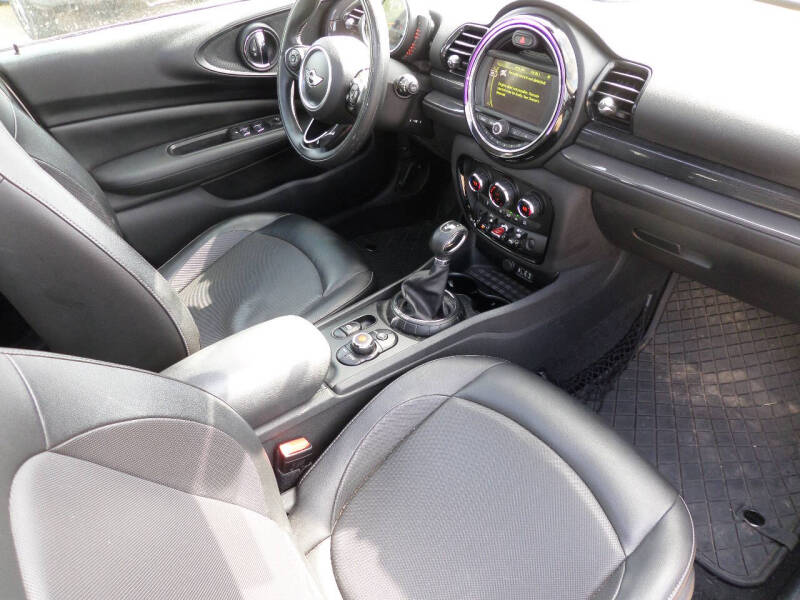 2017 MINI Clubman Cooper