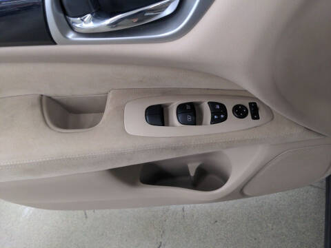 2013 Nissan Pathfinder SV