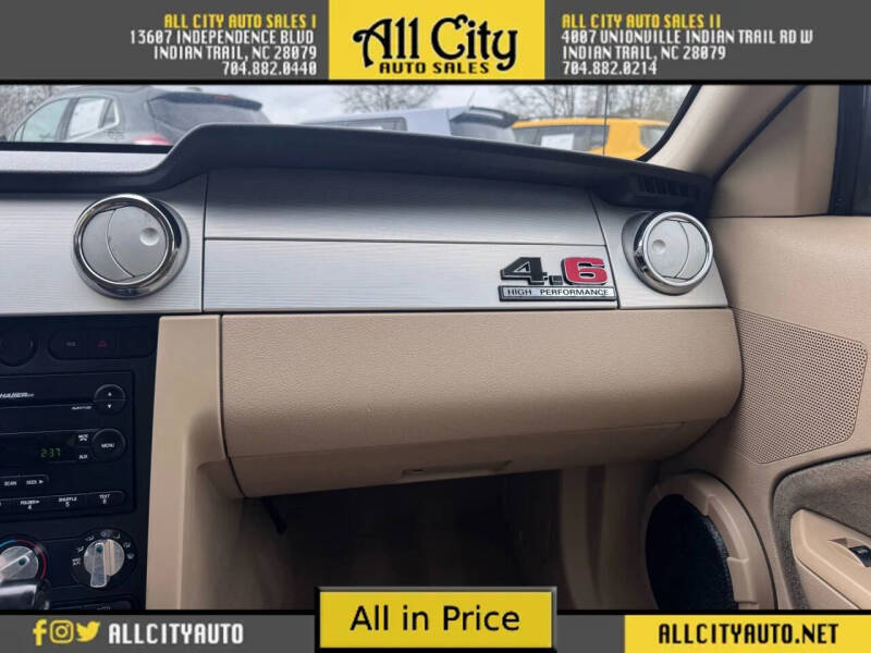 2006 Ford Mustang GT Deluxe