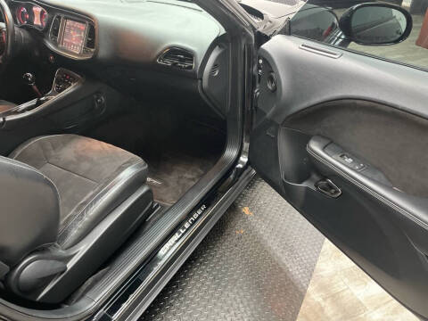 2015 Dodge Challenger SRT Hellcat