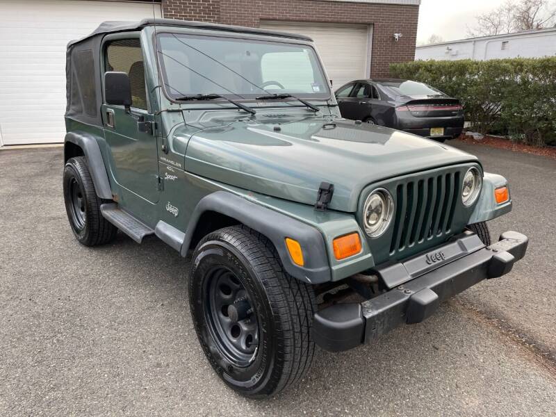 2000 Jeep Wrangler for sale at International Motor Group LLC in Hasbrouck Heights NJ