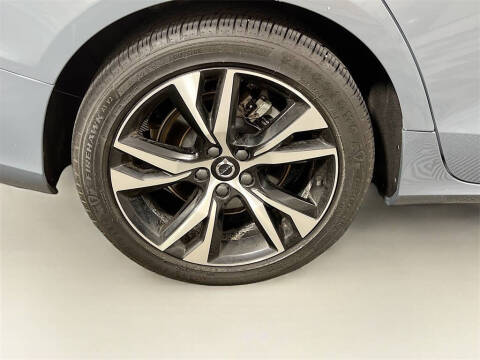 2023 Volvo S60 B5 Core Dark Theme