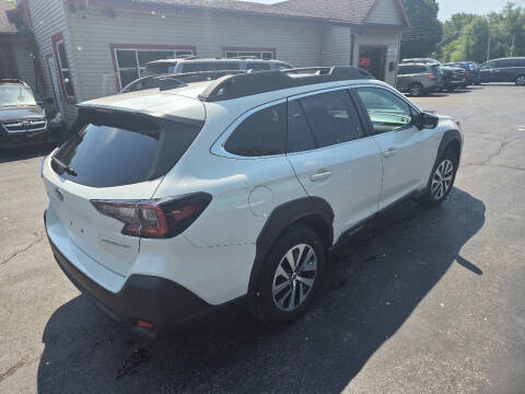 2023 Subaru Outback Premium