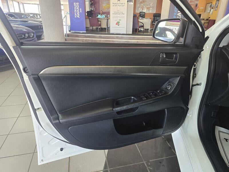 2014 Mitsubishi Lancer