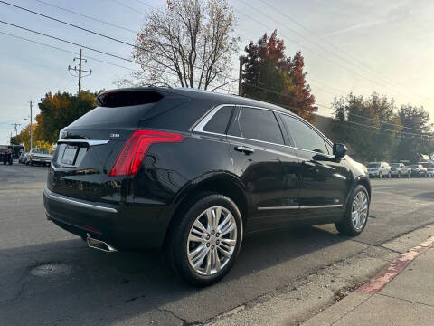 2017 Cadillac XT5 Premium Luxury