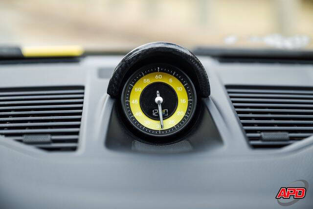 2020 Porsche 911 Carrera S