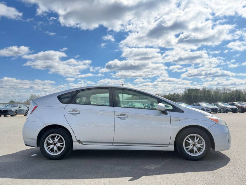 2010 Toyota Prius III