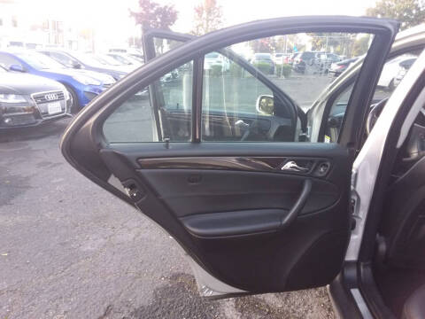 2005 Mercedes-Benz C-Class C 240 4MATIC