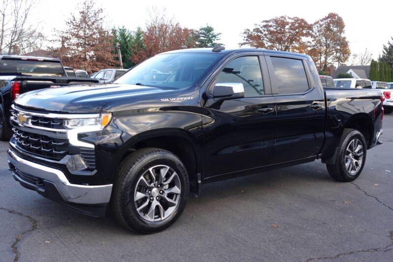 2023 Chevrolet Silverado 1500 LT's photo