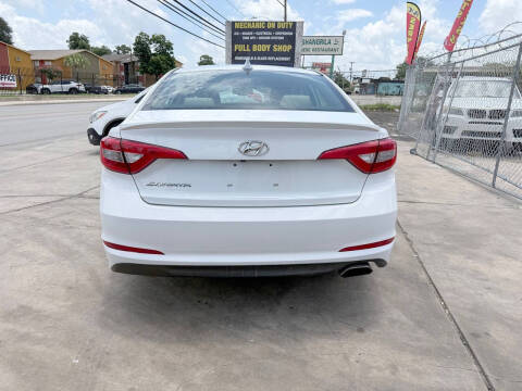2016 Hyundai Sonata SE