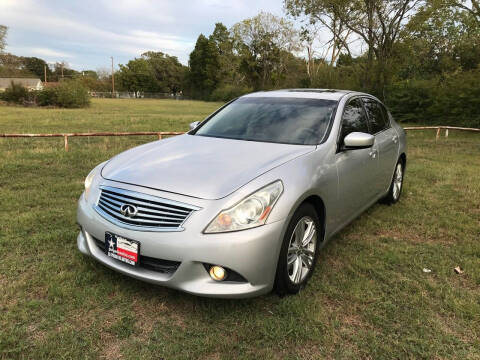 2013 Infiniti G37 Sedan for sale at LA PULGA DE AUTOS in Dallas TX