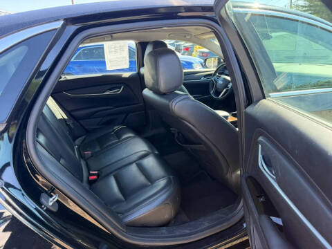 2017 Cadillac XTS Standard