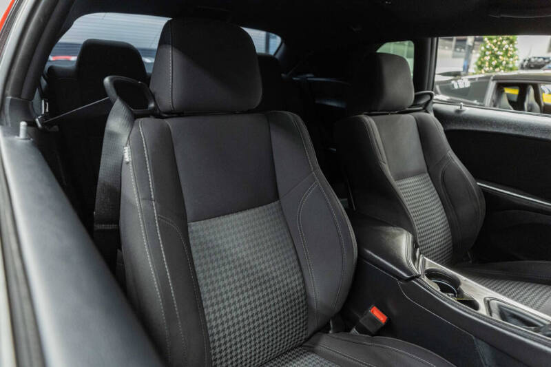 2017 Dodge Challenger R/T