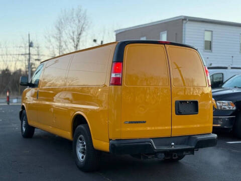 2017 Chevrolet Express 2500