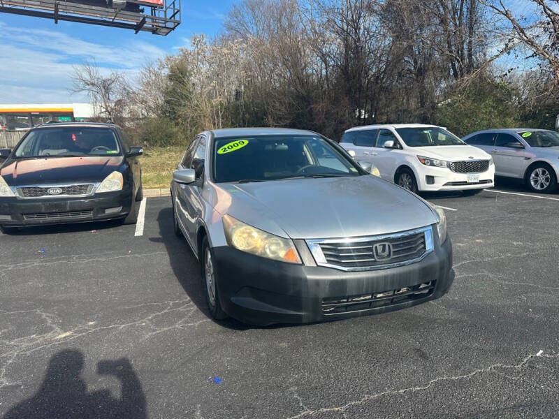 2009 Honda Accord for sale at MIKE AUTO GROUP in Prince George VA