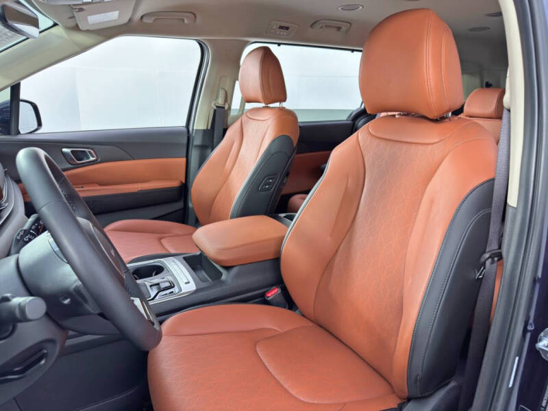 2025 Kia Carnival EX