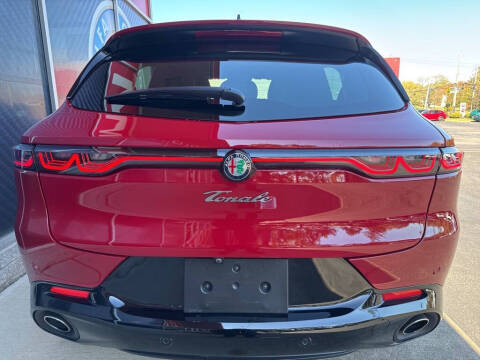 2025 Alfa Romeo Tonale Hybrid Intensa