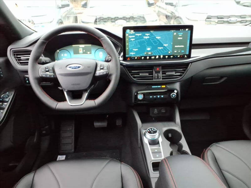 2026 Ford Escape Hybrid ST-Line Elite