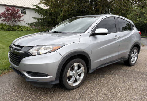 2017 Honda HR-V LX Photo
