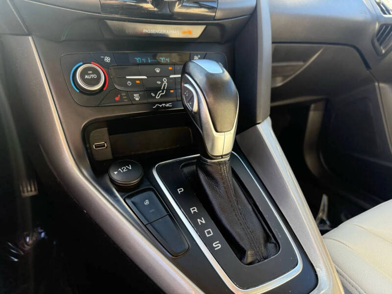 2018 Ford Focus Titanium