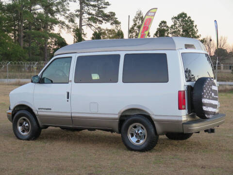2002 GMC Safari SLE