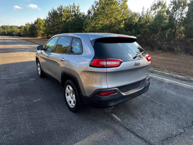 2014 Jeep Cherokee Sport