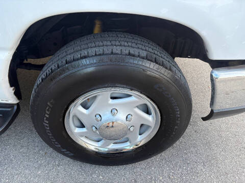 2009 Ford E-Series E-250