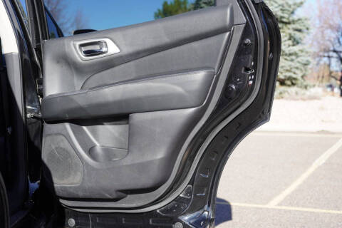 2019 Nissan Pathfinder Platinum