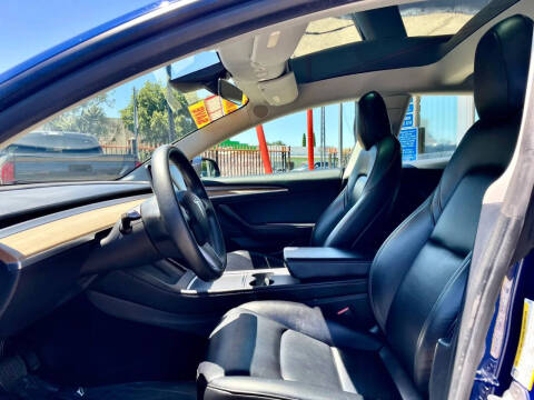 2022 Tesla Model 3 Long Range