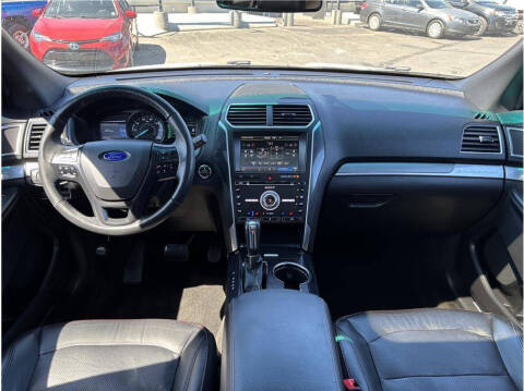 2016 Ford Explorer Sport