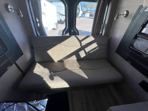 2009 Winnebago ERA 170XL Class B