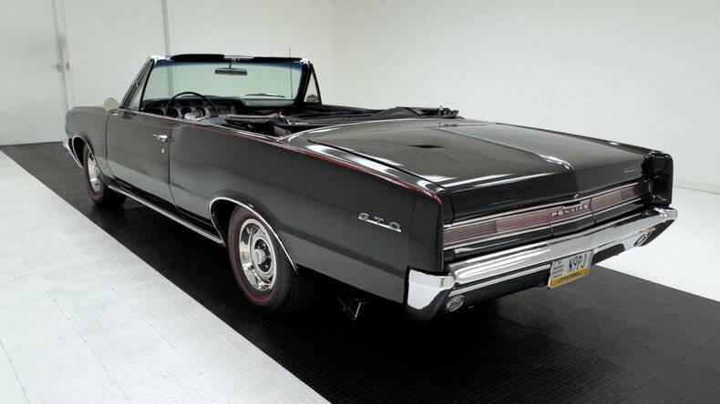 1964 Pontiac GTO