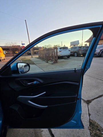 2025 Chevrolet Trax LS