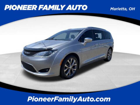 2020 Chrysler Pacifica for sale at Pioneer Family Preowned Autos of WILLIAMSTOWN in Williamstown WV