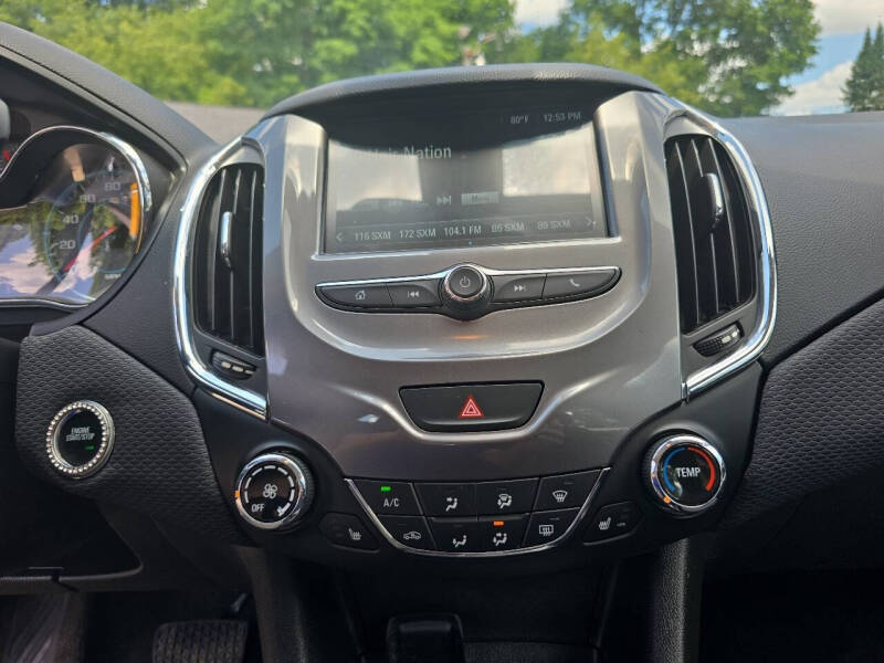 2018 Chevrolet Cruze LT Auto