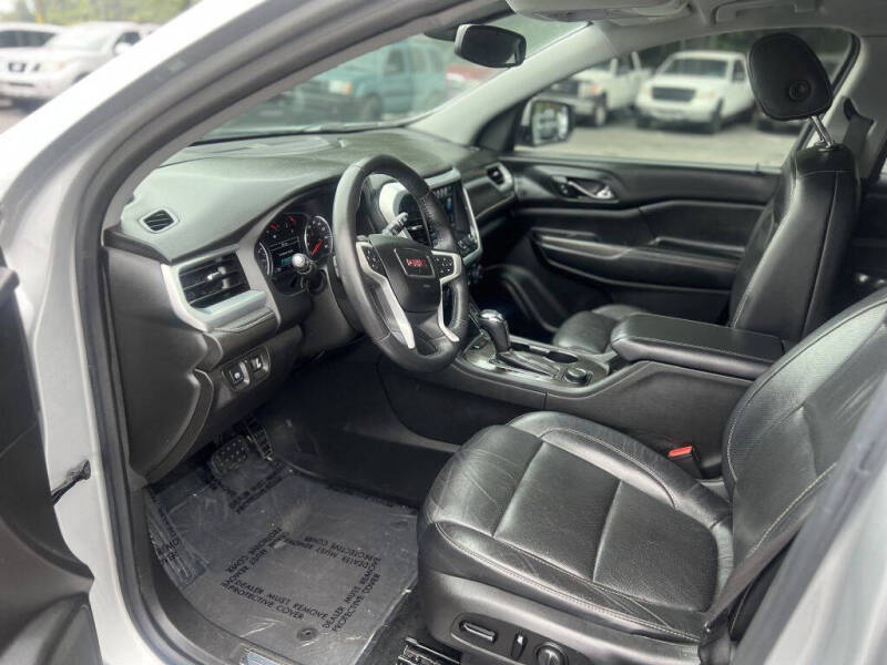 2017 GMC Acadia SLT-1