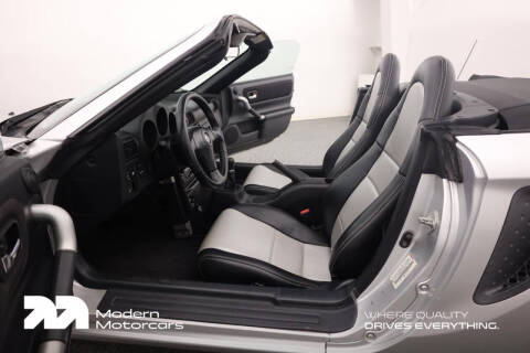 2002 Toyota MR2 Spyder
