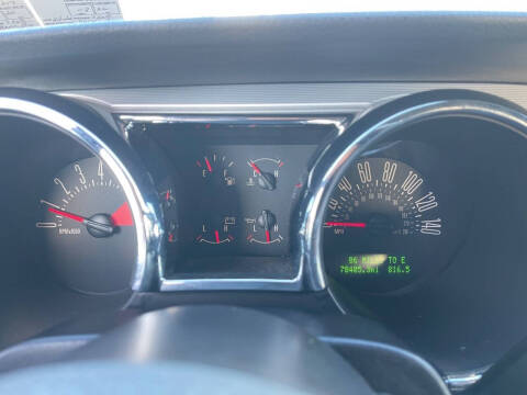2006 Ford Mustang GT Deluxe