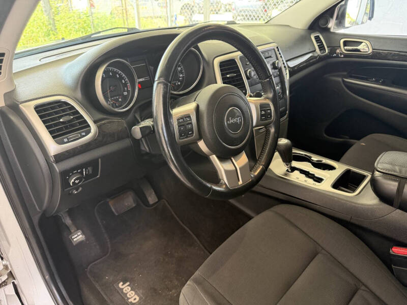 2012 Jeep Grand Cherokee Laredo