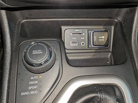 2017 Jeep Cherokee Overland