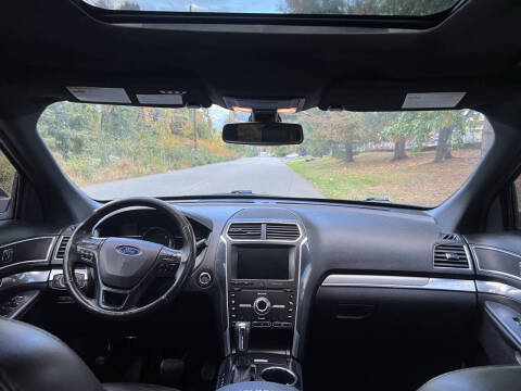 2019 Ford Explorer Sport