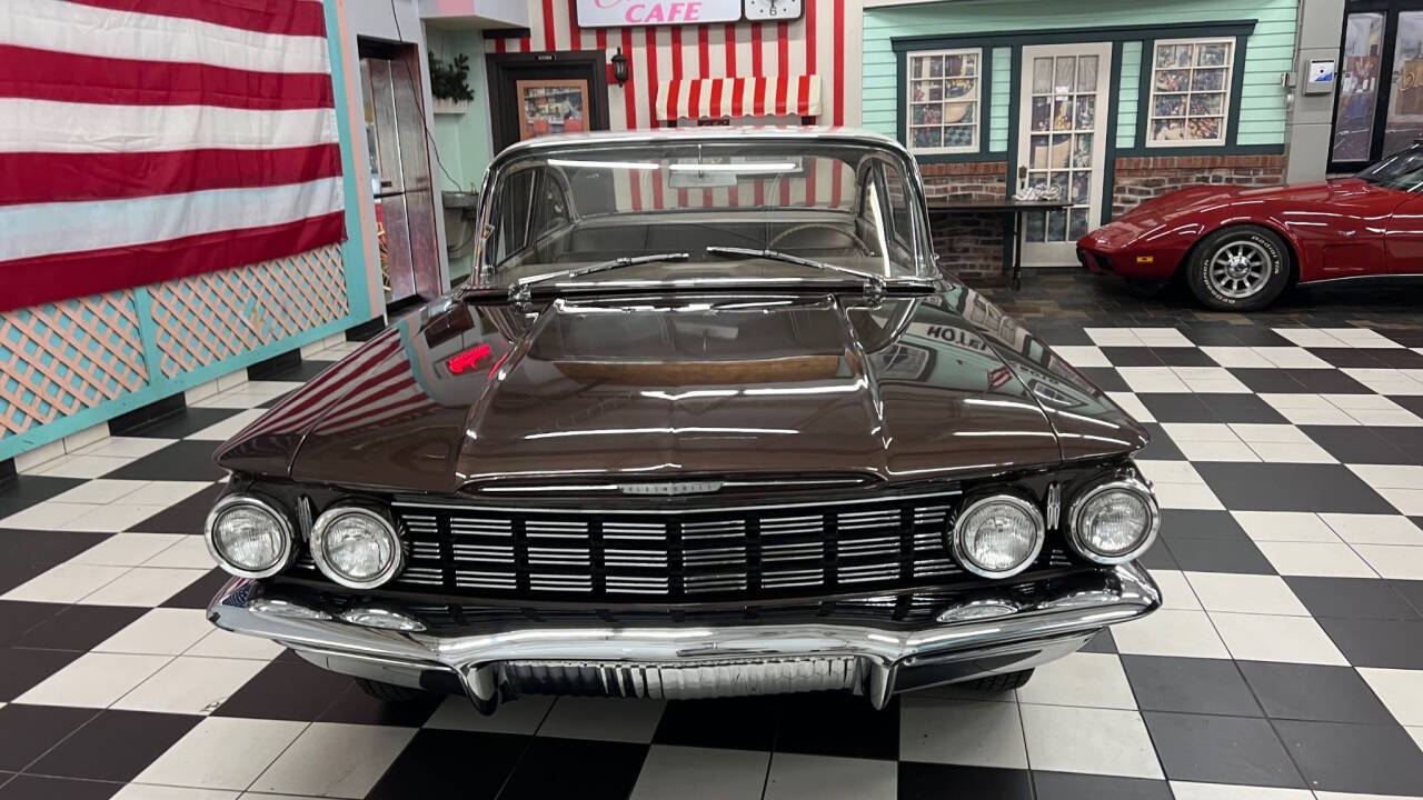 1960 Oldsmobile Eighty-Eight 4